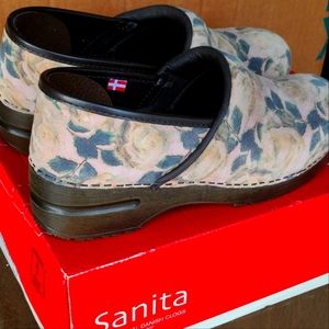 Sanita Professional Clogs